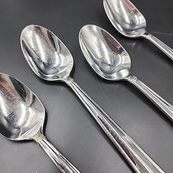 Yamazaki ICON AFFINITY Stainless 18/8  Patrick Place Oval Soup Spoon Set of 4 - Picture 3 of 7